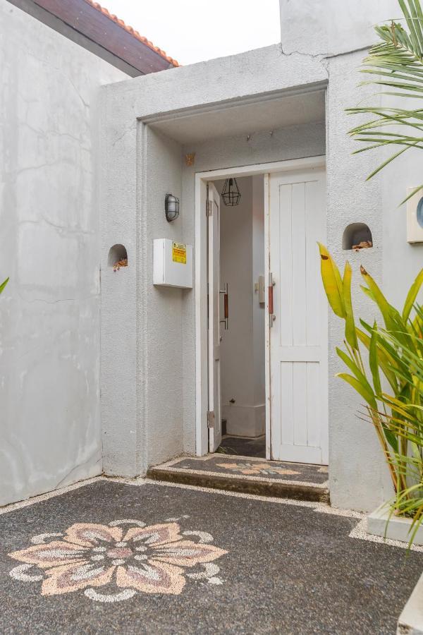 Casa Nisa Seminyak Villa Exterior photo